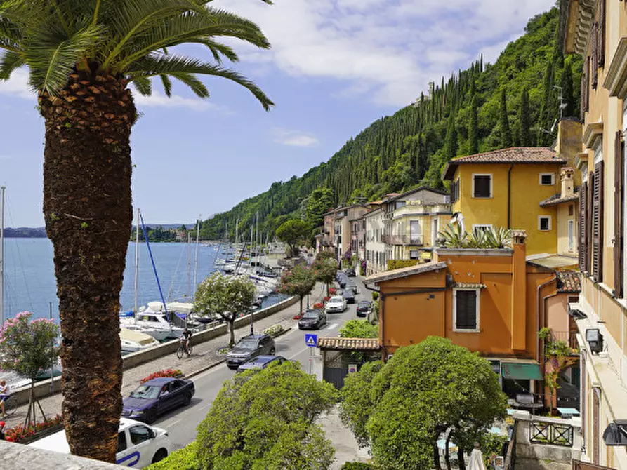 Immagine 12 di Hotel in vendita  in Via Aquilani a Toscolano-Maderno