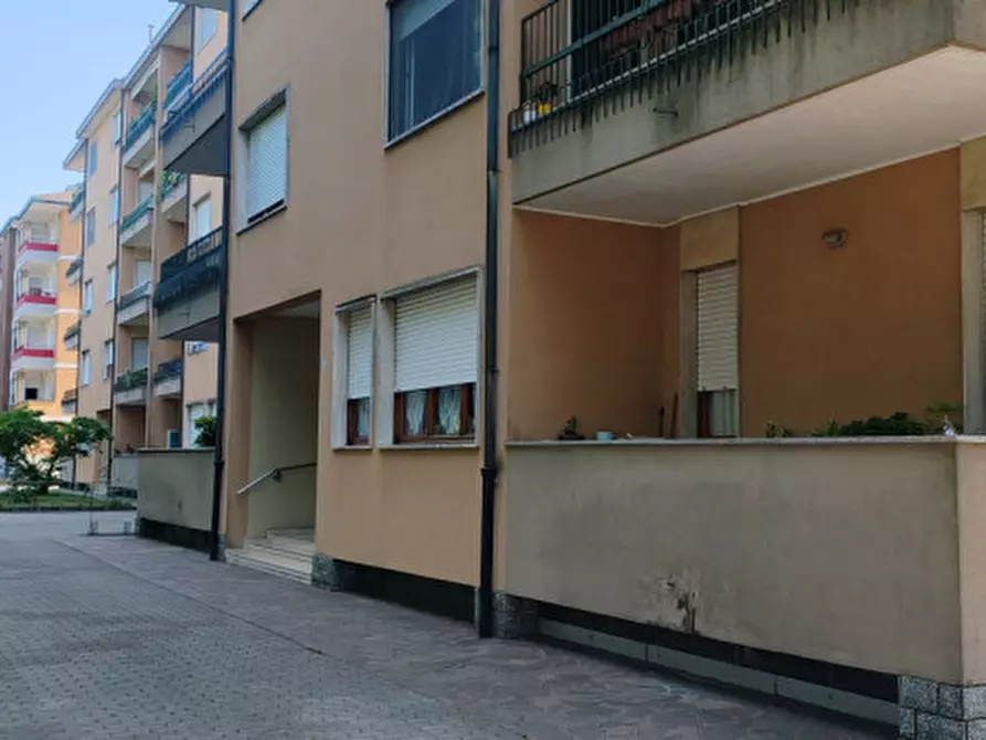 Immagine 2 di Appartamento in vendita  in Via Achille Grandi 15 a Vanzago