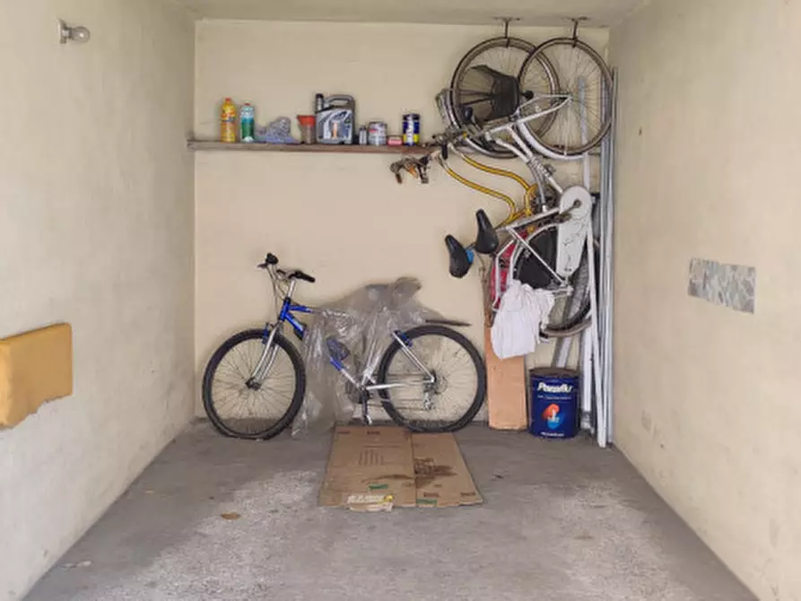 Immagine 25 di Appartamento in vendita  in Via Achille Grandi 15 a Vanzago