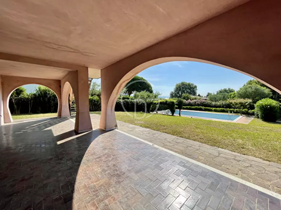 Immagine 6 di Villa in vendita  in Via Del Porto a Moniga Del Garda