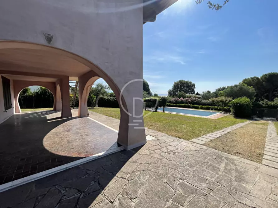 Immagine 7 di Villa in vendita  in Via Del Porto a Moniga Del Garda