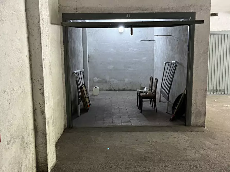 Immagine 2 di Garage in vendita  in via brigata granatieri di sardegna a Vicenza