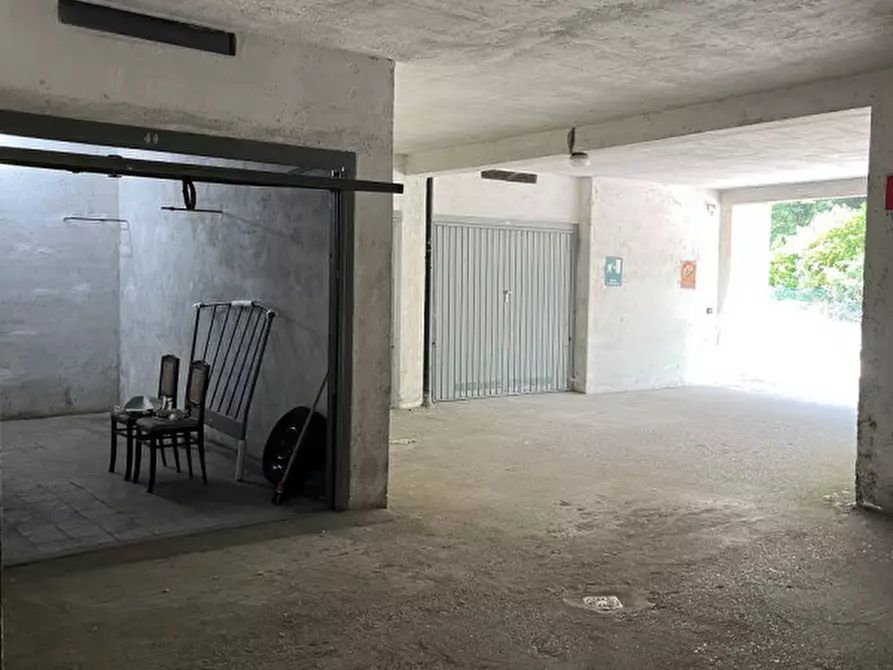 Immagine 6 di Garage in vendita  in via brigata granatieri di sardegna a Vicenza