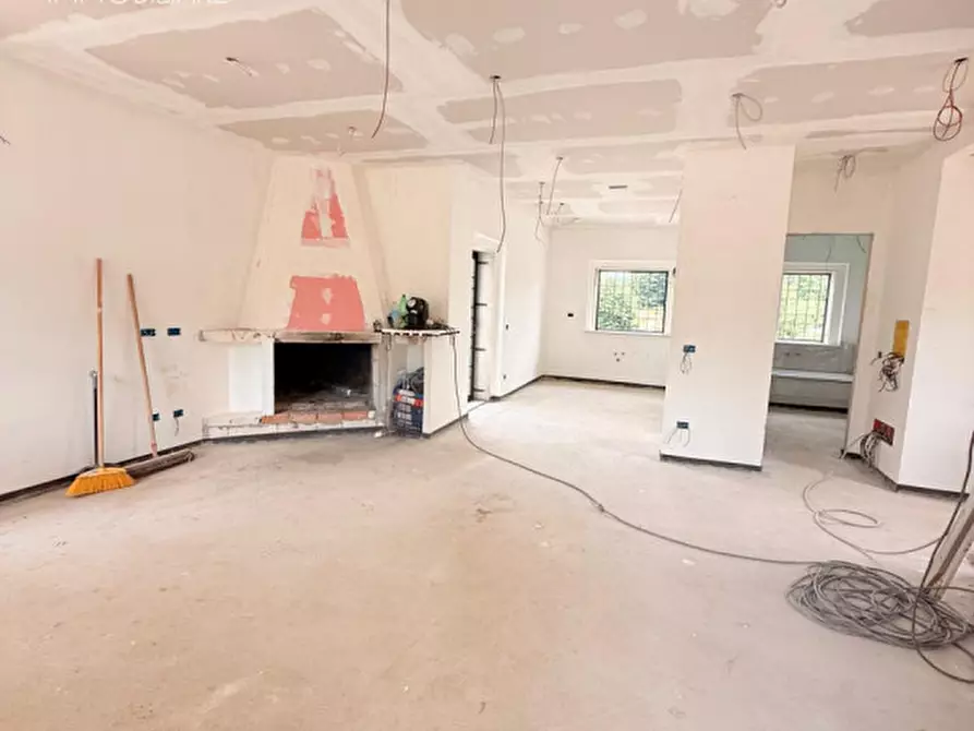 Immagine 4 di Villa in vendita  in via di frascati 236 a Rocca Di Papa