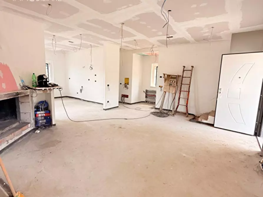 Immagine 7 di Villa in vendita  in via di frascati 236 a Rocca Di Papa