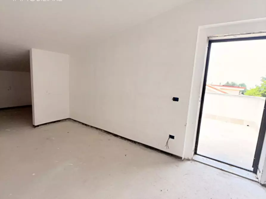 Immagine 16 di Villa in vendita  in via di frascati 236 a Rocca Di Papa