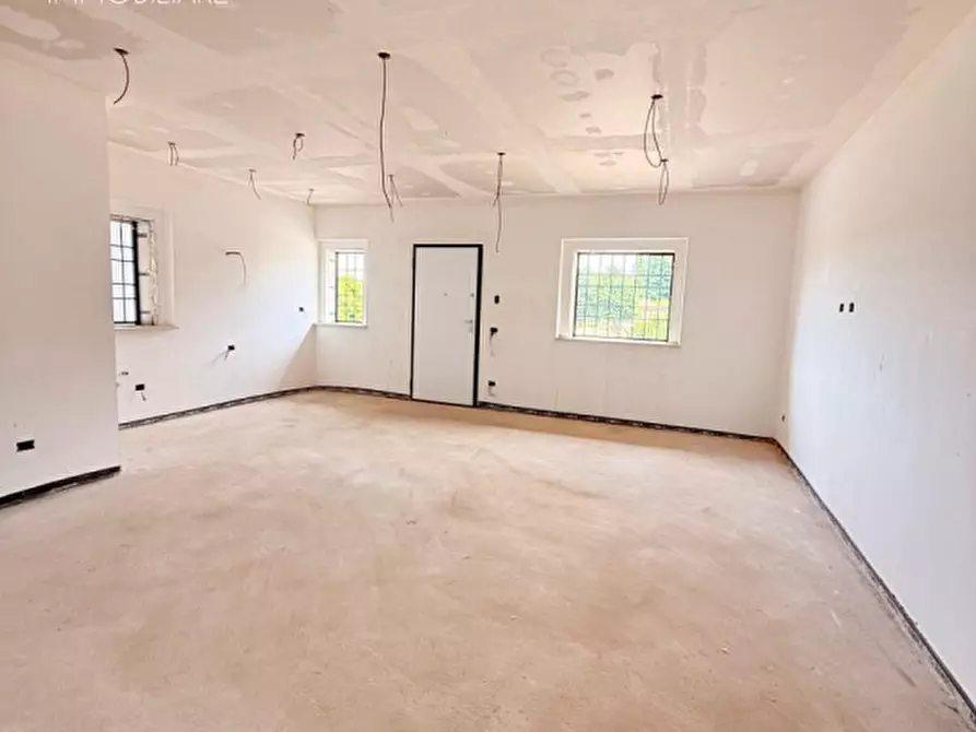 Immagine 26 di Villa in vendita  in via di frascati 236 a Rocca Di Papa