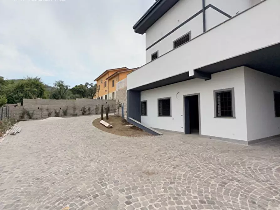 Immagine 28 di Villa in vendita  in via di frascati 236 a Rocca Di Papa