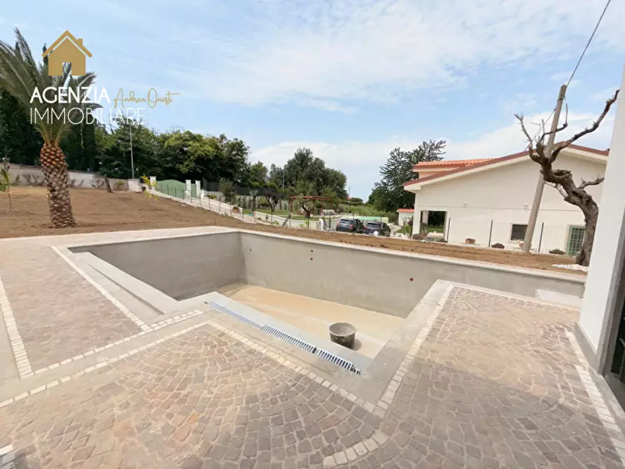 Immagine 32 di Villa in vendita  in via di frascati 236 a Rocca Di Papa