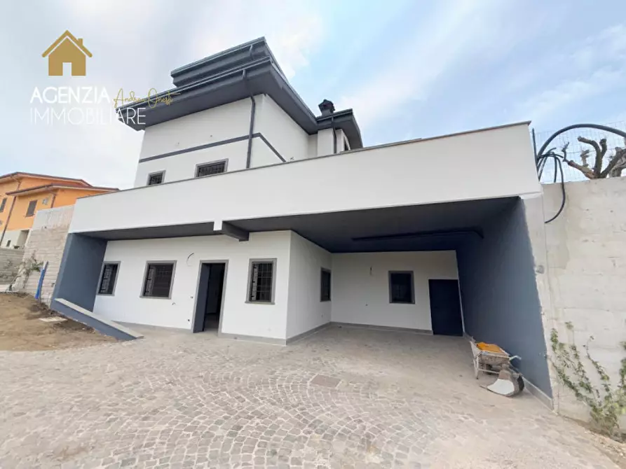 Immagine 39 di Villa in vendita  in via di frascati 236 a Rocca Di Papa