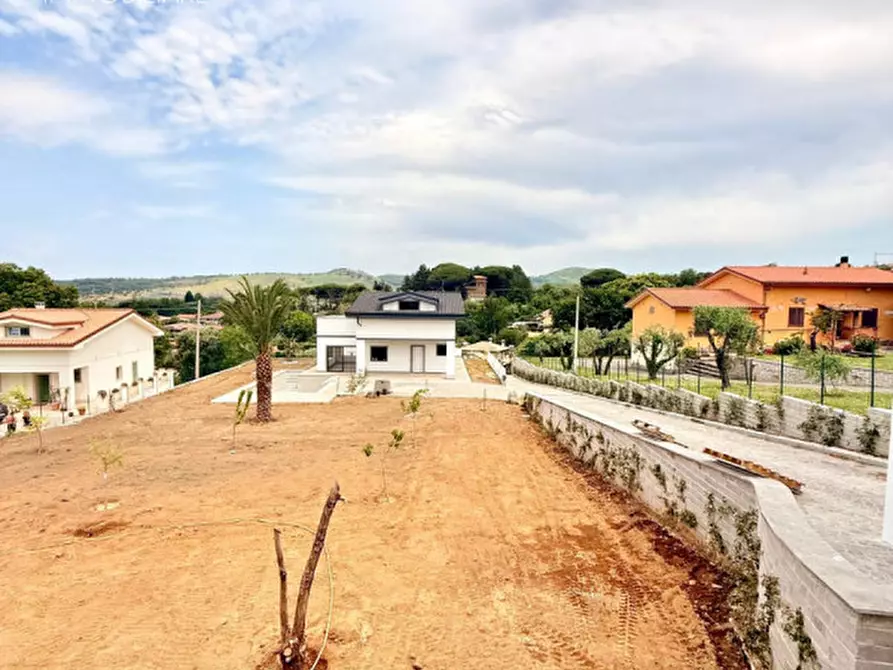 Immagine 43 di Villa in vendita  in via di frascati 236 a Rocca Di Papa