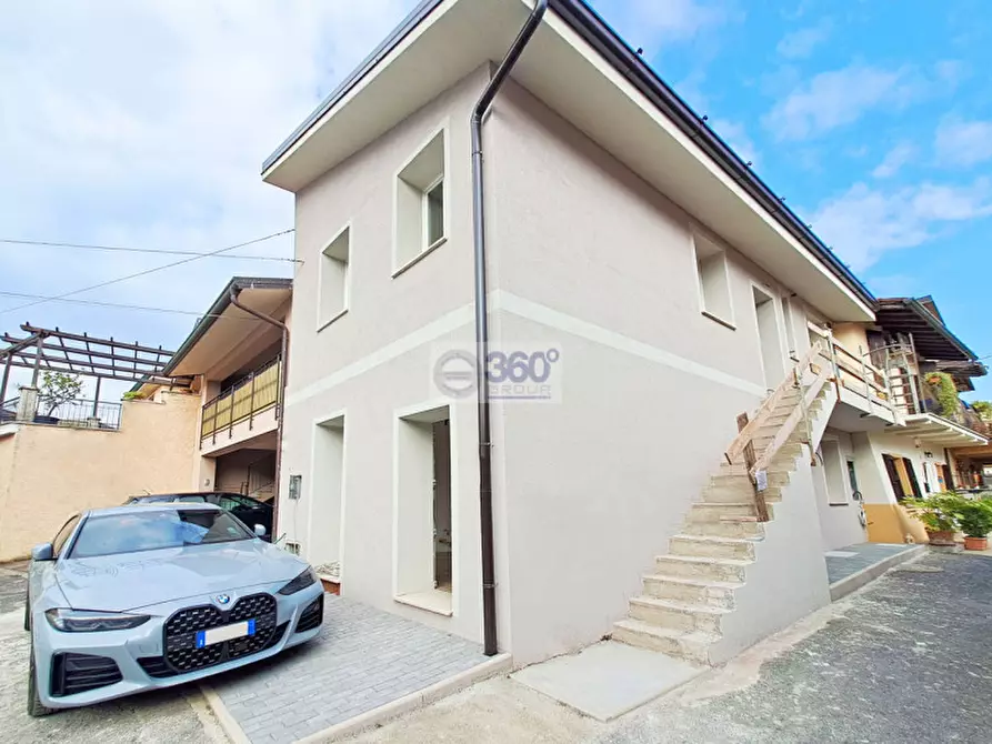 Immagine 2 di Appartamento in vendita  in Vicolo Macina a Castrezzato