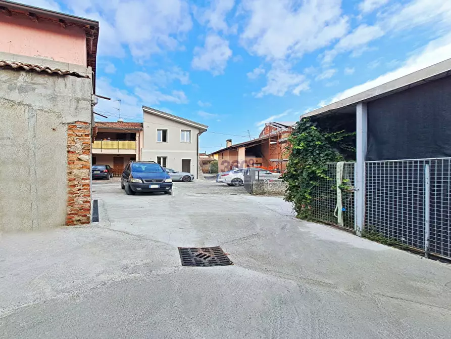 Immagine 16 di Appartamento in vendita  in Vicolo Macina a Castrezzato