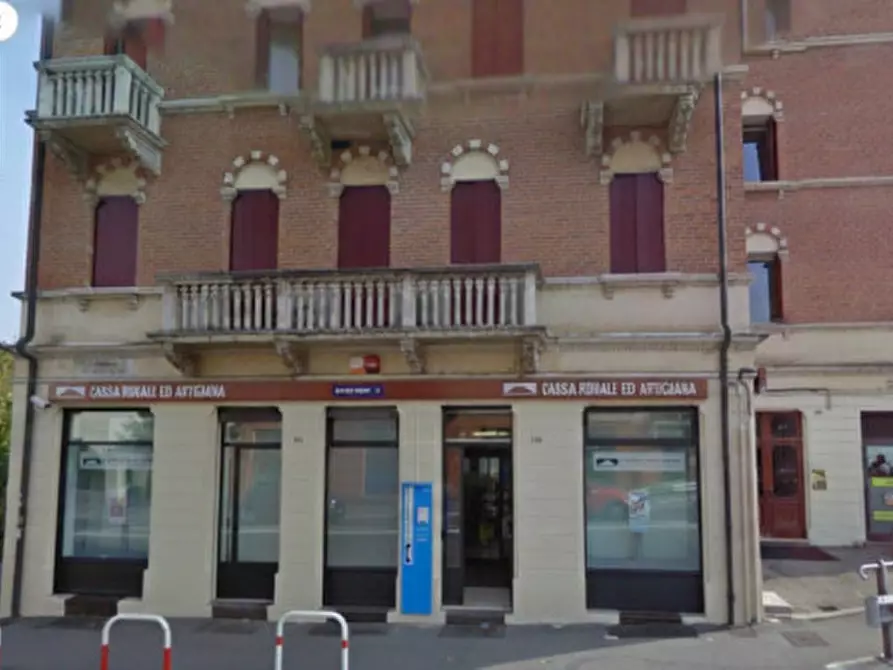 Immagine 7 di Negozio in affitto  in Viale Risorgimento Nazionale a Vicenza