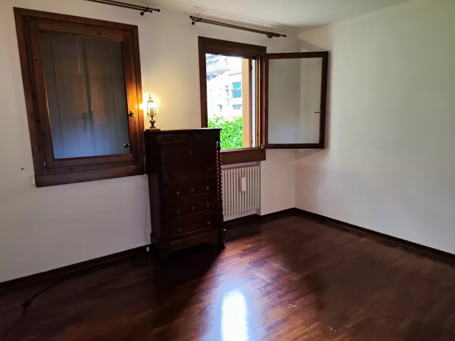 Immagine 38 di Villetta a schiera in vendita  a Padova