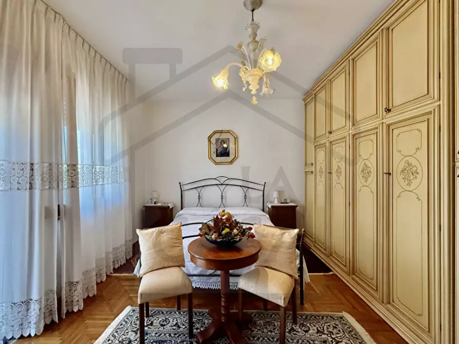 Immagine 13 di Appartamento in vendita  in Via Camillo Benso Cavour a Montegrotto Terme