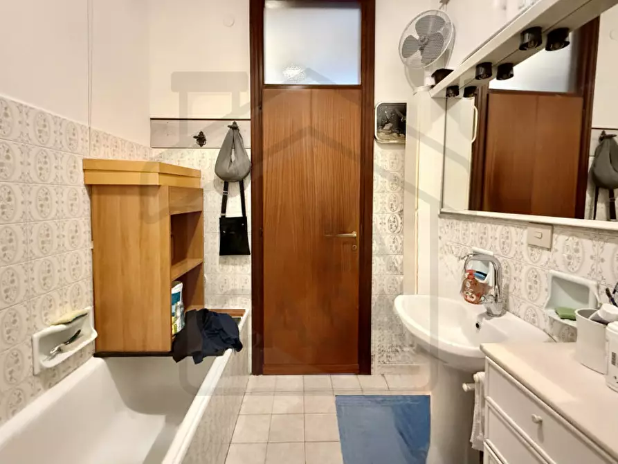 Immagine 16 di Appartamento in vendita  in Via Camillo Benso Cavour a Montegrotto Terme