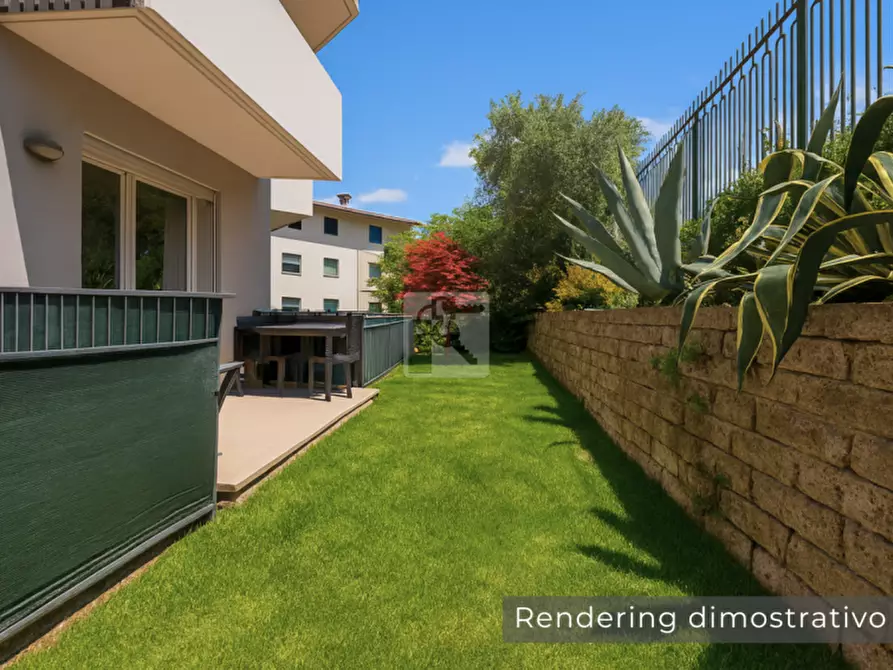 Immagine 2 di Appartamento in vendita  in Via Bresadola 7 a Riva Del Garda