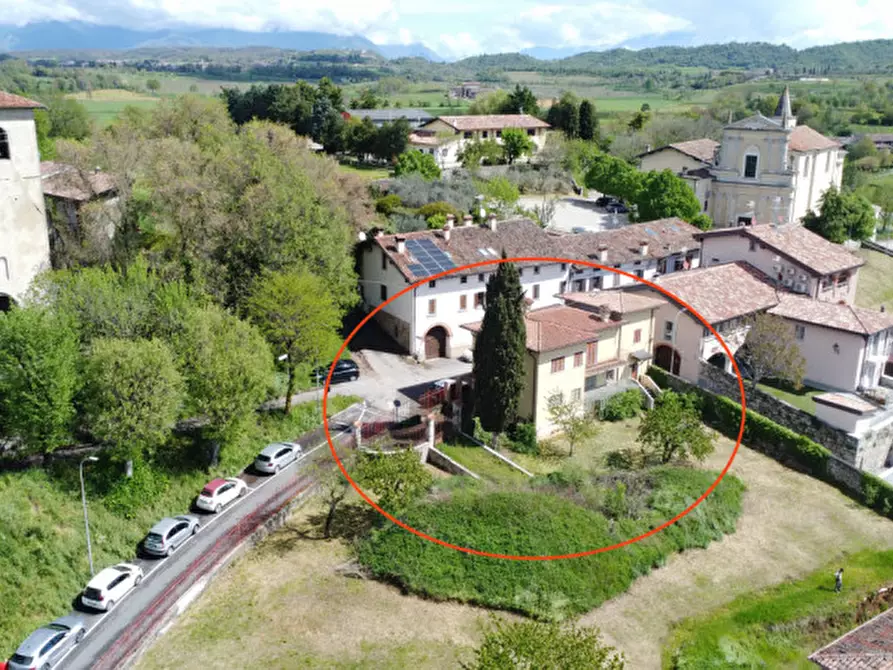 Immagine 2 di Villa in vendita  in via trento a Calvagese Della Riviera