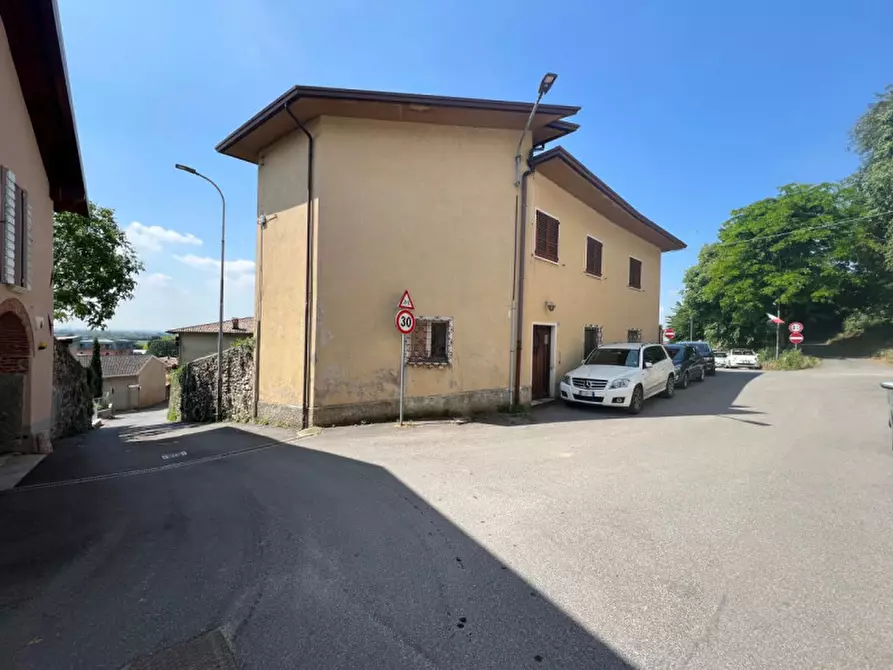 Immagine 5 di Villa in vendita  in via trento a Calvagese Della Riviera
