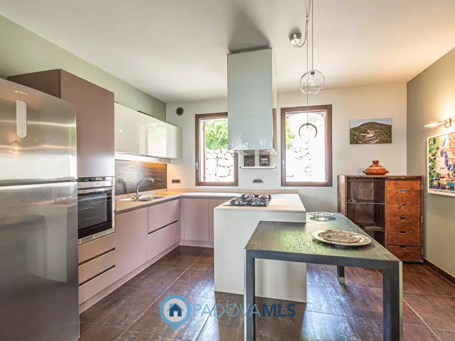 Immagine 8 di Villa in vendita  in Via Fontanelle a Arqua' Petrarca