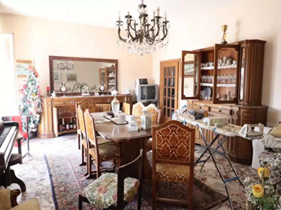 Immagine 6 di Appartamento in vendita  a Montevarchi