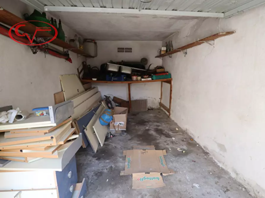 Immagine 19 di Appartamento in vendita  a Montevarchi