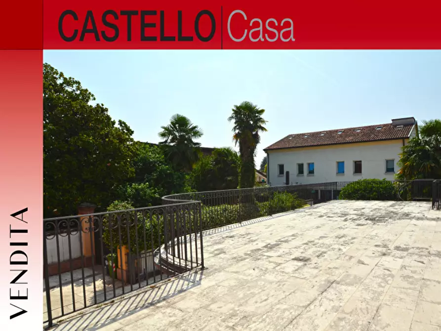 Immagine 4 di Palazzo in vendita  in Via Cardinale Carlo Agostini a San Martino Di Lupari