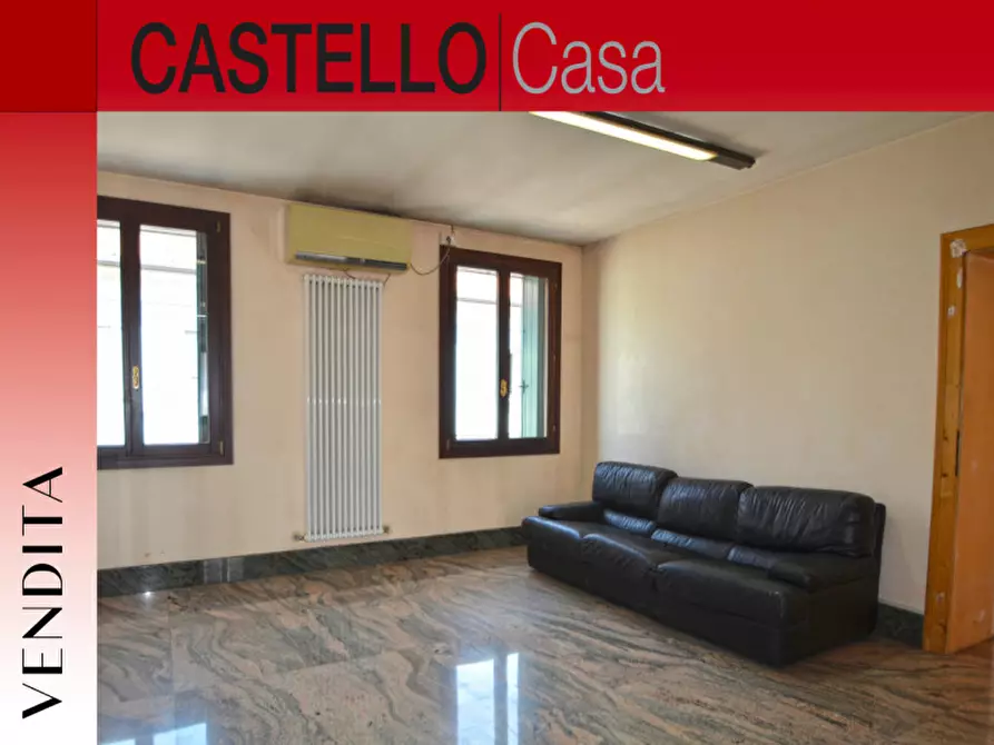 Immagine 10 di Palazzo in vendita  in Via Cardinale Carlo Agostini a San Martino Di Lupari