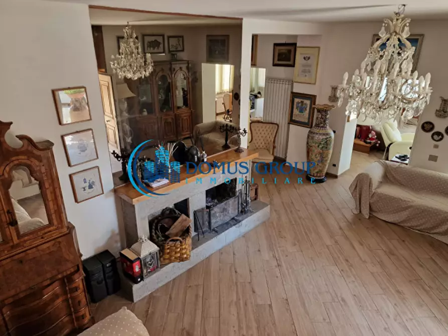 Immagine 6 di Villa in vendita  in Via del Lago a Bracciano