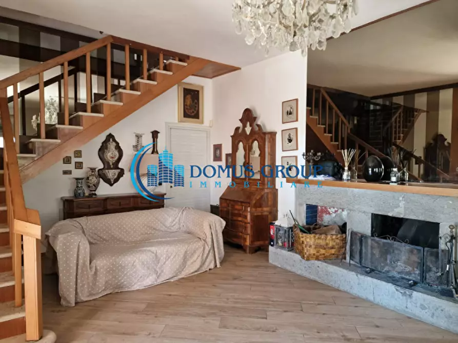 Immagine 6 di Villa in vendita  in Via del Lago a Bracciano