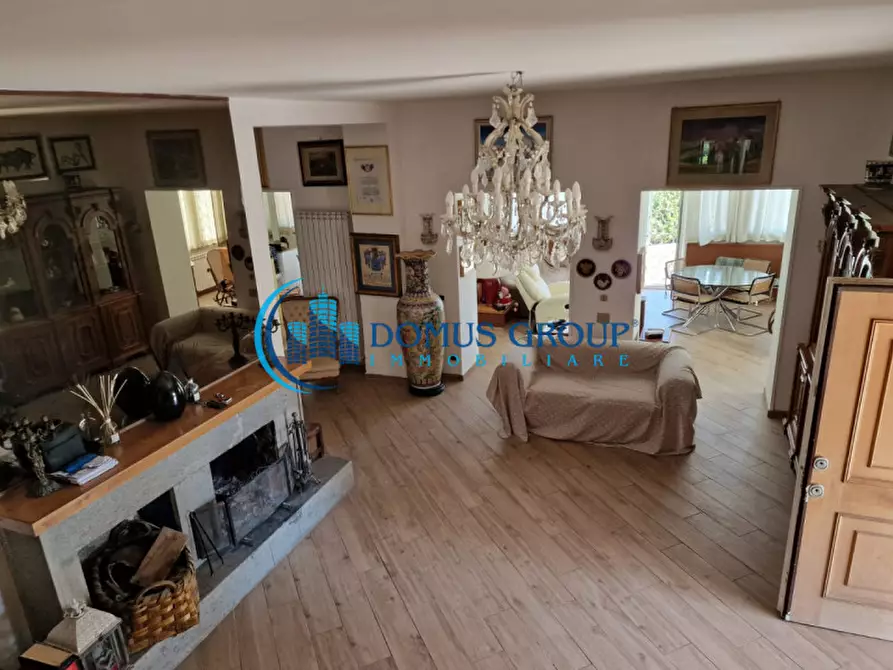 Immagine 30 di Villa in vendita  in Via del Lago a Bracciano