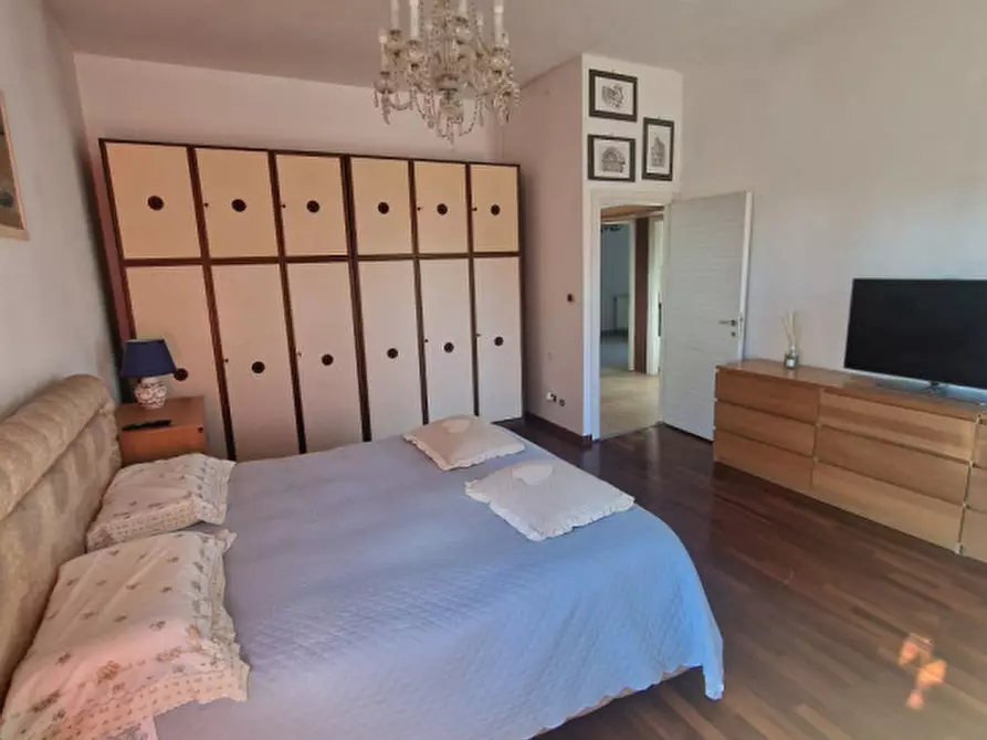 Immagine 52 di Villa in vendita  in Via del Lago a Bracciano