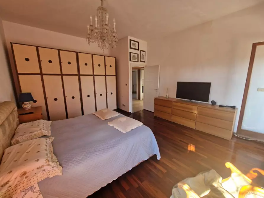 Immagine 57 di Villa in vendita  in Via del Lago a Bracciano