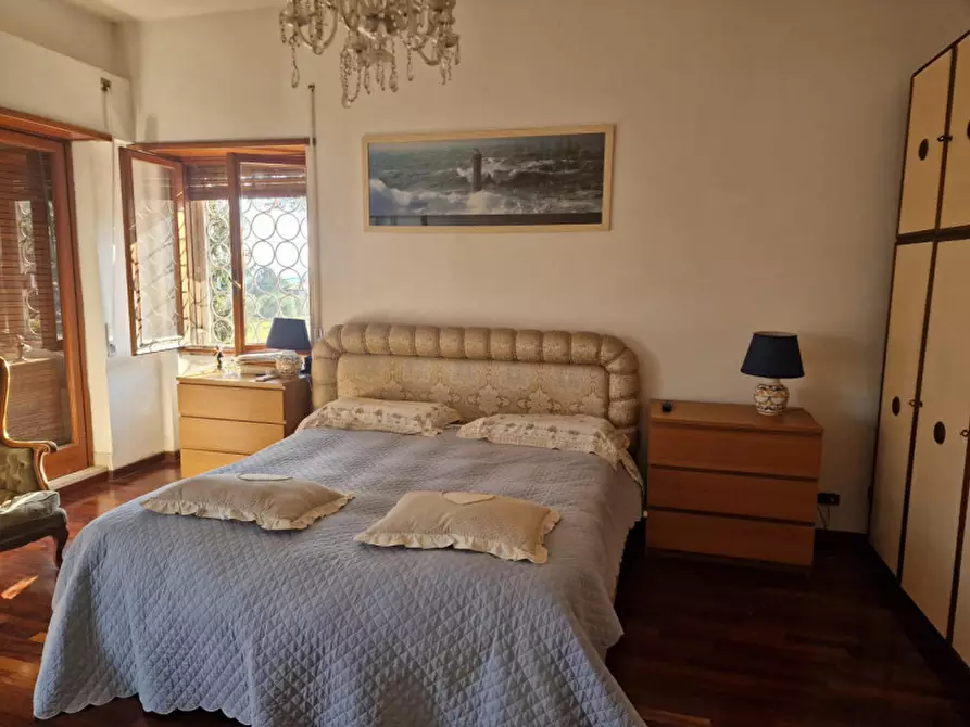 Immagine 60 di Villa in vendita  in Via del Lago a Bracciano