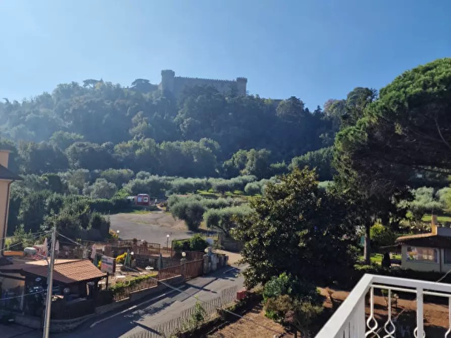 Immagine 99 di Villa in vendita  in Via del Lago a Bracciano