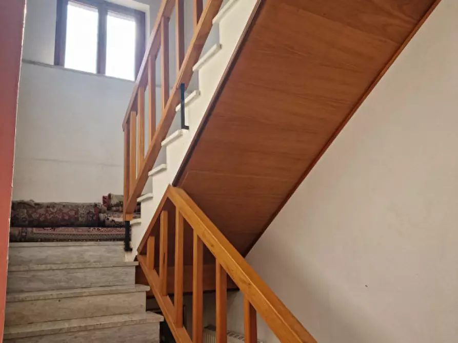 Immagine 100 di Villa in vendita  in Via del Lago a Bracciano