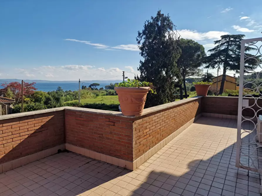 Immagine 106 di Villa in vendita  in Via del Lago a Bracciano