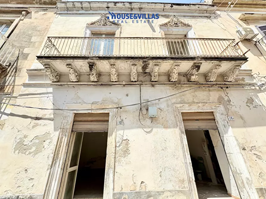 Immagine 5 di Casa indipendente in vendita  in piazza umberto primo a Avola
