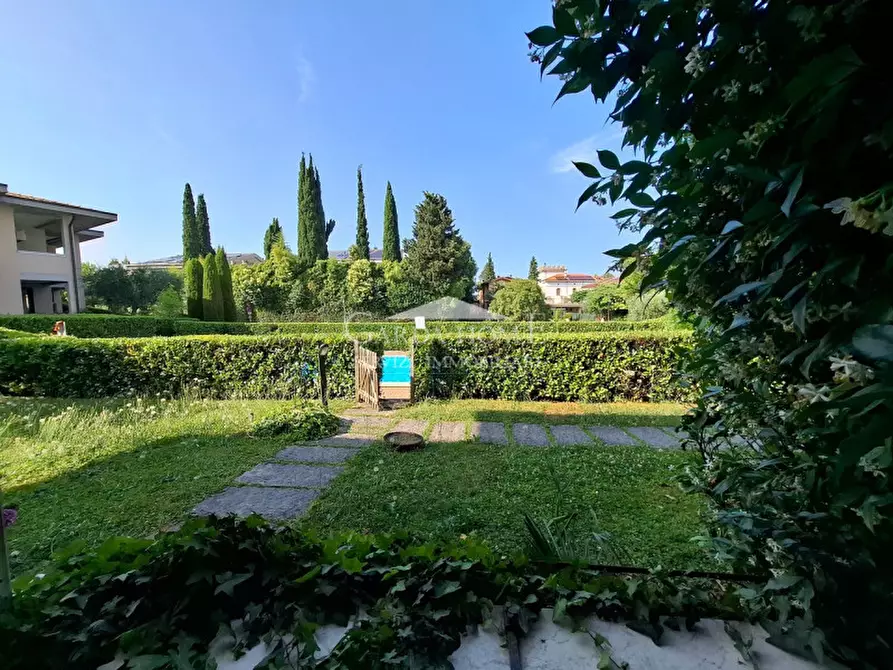 Immagine 32 di Appartamento in vendita  in Via Daniele Comboni a Desenzano Del Garda