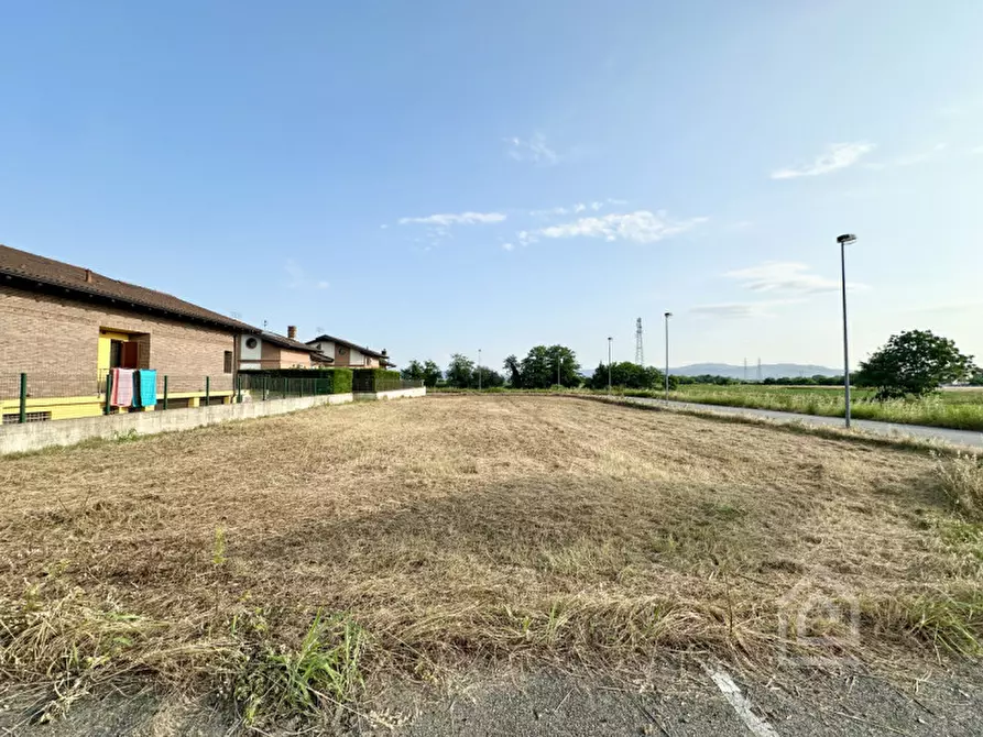 Immagine 5 di Terreno in vendita  in Via Giovanni Falcone a Torrazza Piemonte