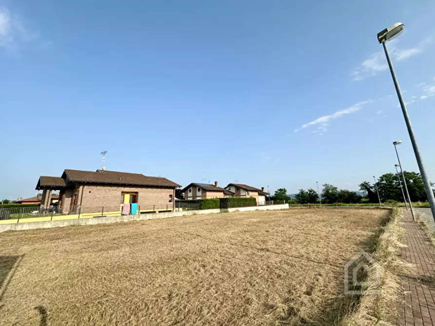 Immagine 9 di Terreno in vendita  in Via Giovanni Falcone a Torrazza Piemonte