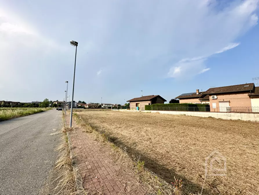 Immagine 13 di Terreno in vendita  in Via Giovanni Falcone a Torrazza Piemonte