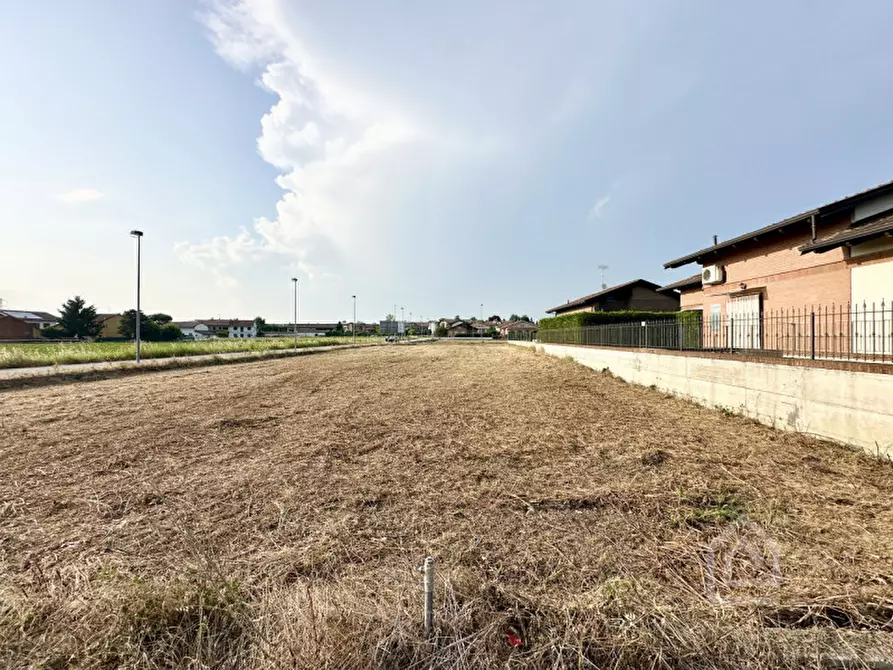 Immagine 18 di Terreno in vendita  in Via Giovanni Falcone a Torrazza Piemonte