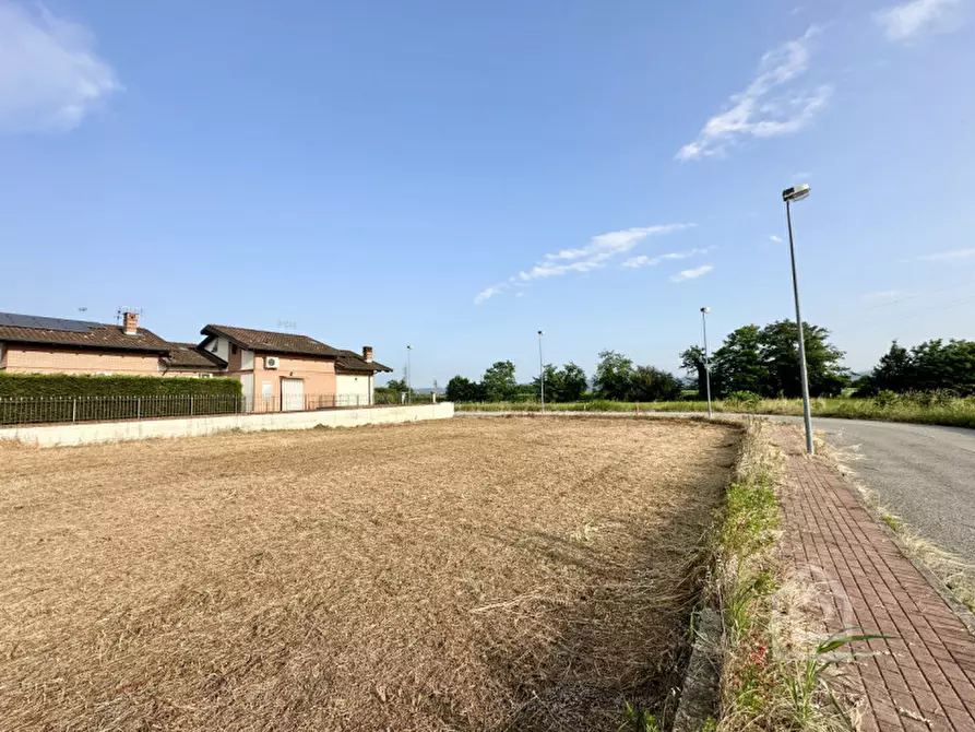 Immagine 20 di Terreno in vendita  in Via Giovanni Falcone a Torrazza Piemonte