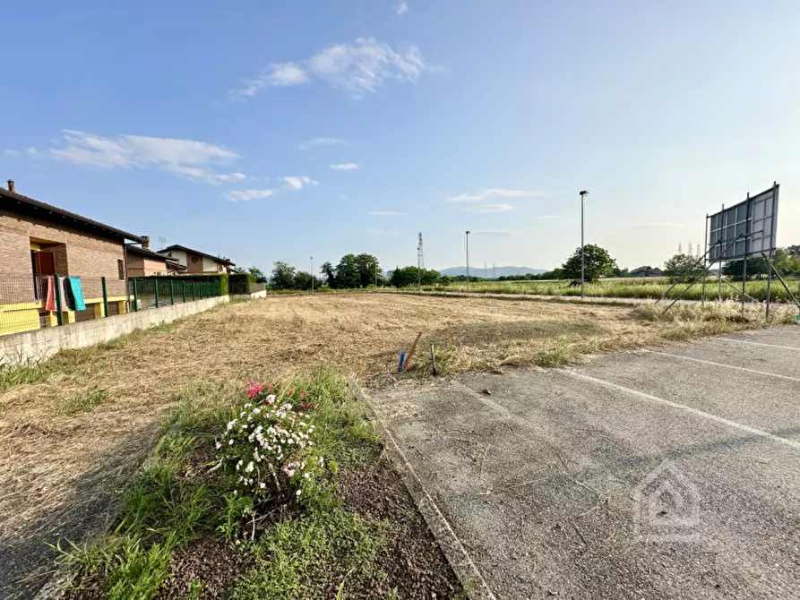 Immagine 23 di Terreno in vendita  in Via Giovanni Falcone a Torrazza Piemonte