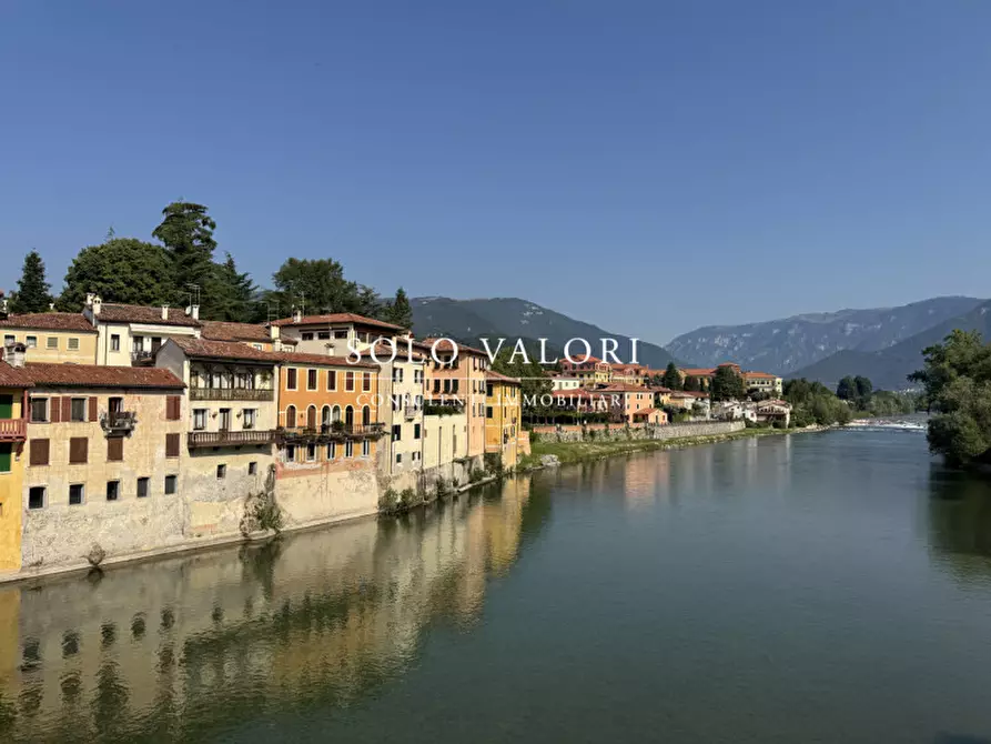 Immagine 13 di Casa indipendente in vendita  in Via Cesare Battisti a Bassano Del Grappa