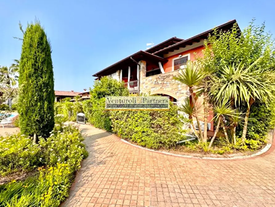 Immagine 2 di Appartamento in vendita  in via valtenesi a Polpenazze Del Garda