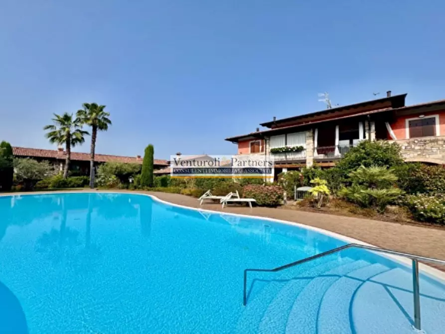 Immagine 3 di Appartamento in vendita  in via valtenesi a Polpenazze Del Garda