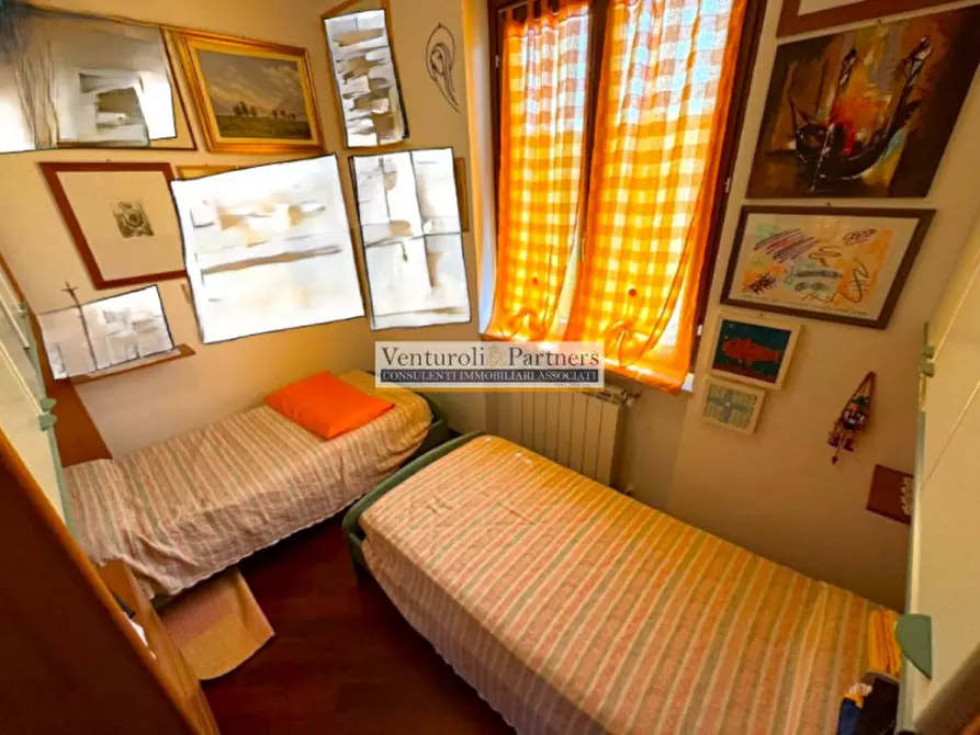 Immagine 9 di Appartamento in vendita  in via valtenesi a Polpenazze Del Garda